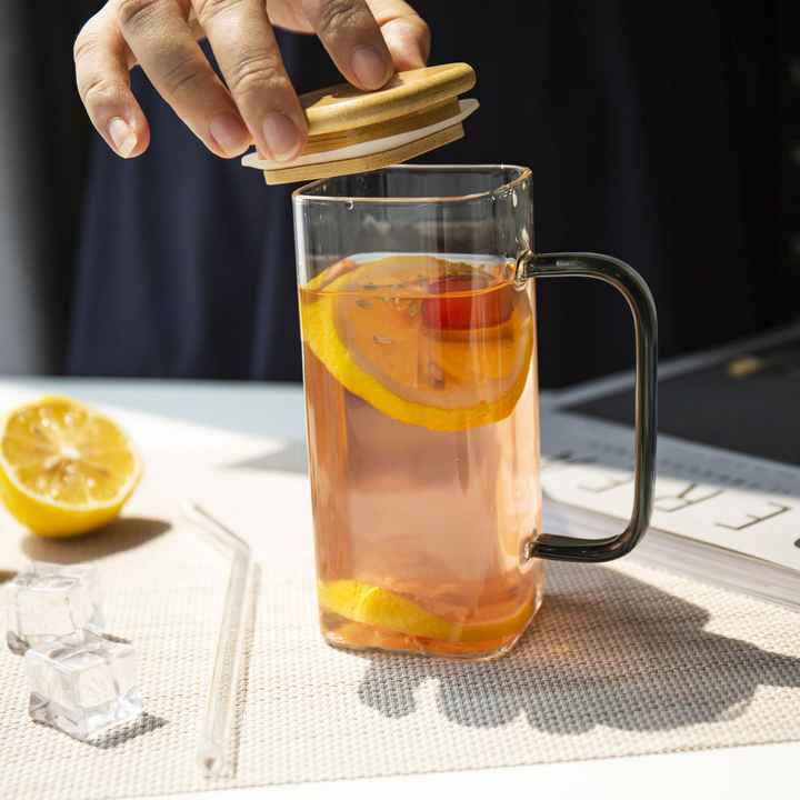 Minimalist 350ML Glass Mug with Eco Straw and Wooden Lid – Ideal for Iced Drinks