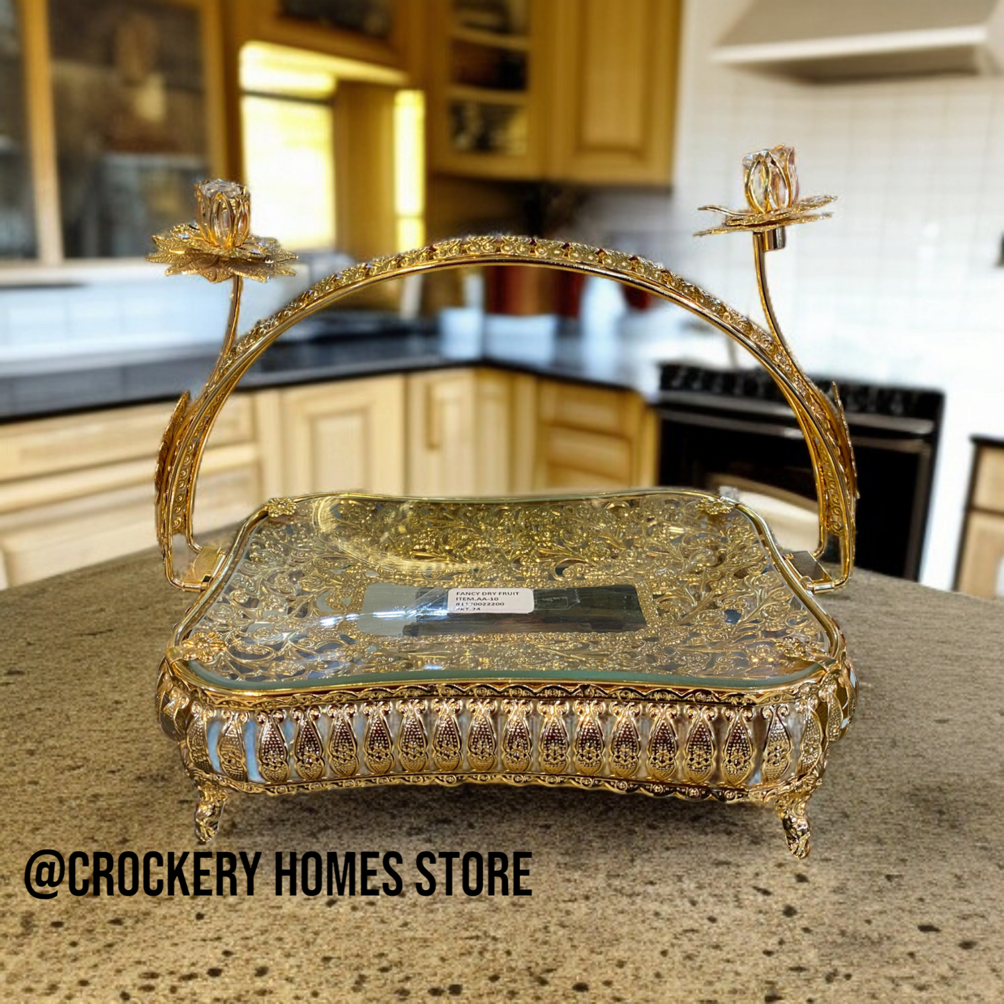 Golden Fancy Platter – Elegant Design for Serving & Display