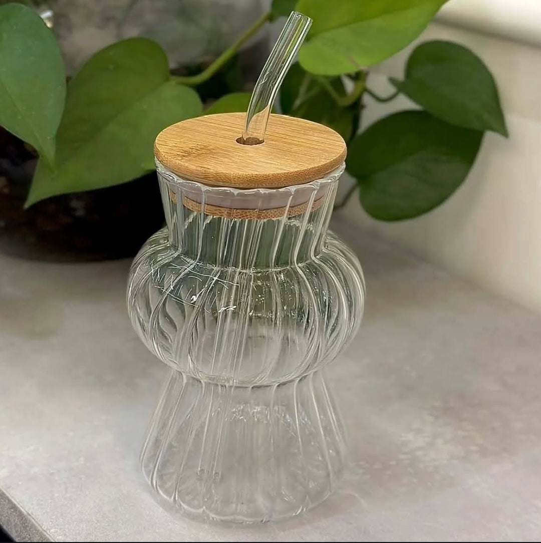 "Glass Juice Mug with Wooden Lid & Glass Straw – Eco-Friendly Transparent Cup for Cold Drinks"